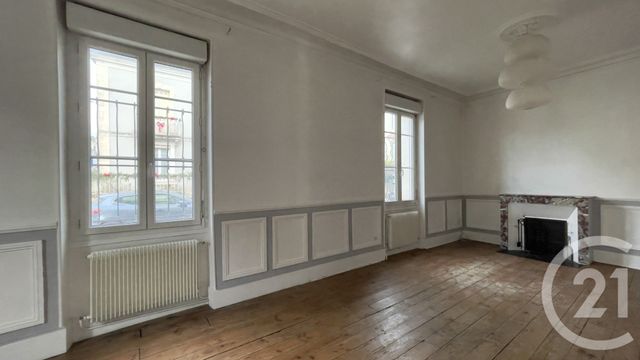 Maison &agrave; louer - 5 pi&egrave;ces - 168 m2 - Perigueux - 24 - AQUITAINE