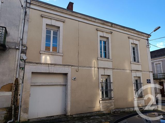 Maison à louer - 5 pièces - 168 m2 - Perigueux - 24 - AQUITAINE