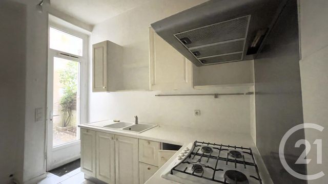 Maison &agrave; louer - 5 pi&egrave;ces - 168 m2 - Perigueux - 24 - AQUITAINE