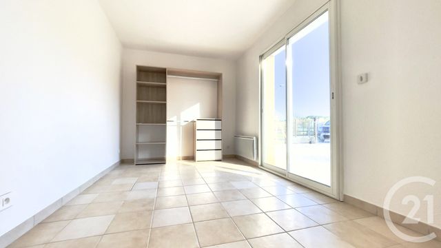 Maison &agrave; louer - 4 pi&egrave;ces - 93,10 m2 - Agonac - 24 - AQUITAINE