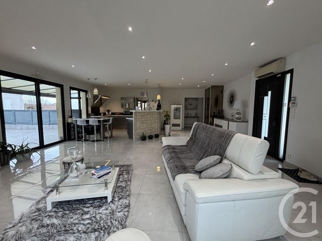 Appartement T4 à vendre - 4 pièces - 111 m2 - Perigueux - 24 - AQUITAINE