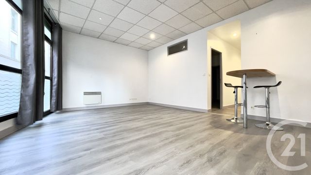 Appartement F2 &agrave; louer - 2 pi&egrave;ces - 51,71 m2 - Perigueux - 24 - AQUITAINE