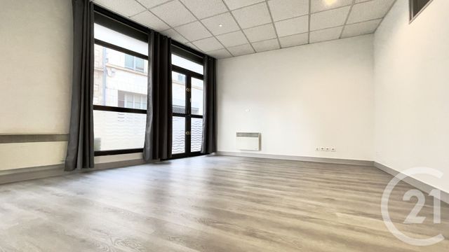 Appartement F2 &agrave; louer - 2 pi&egrave;ces - 51,71 m2 - Perigueux - 24 - AQUITAINE