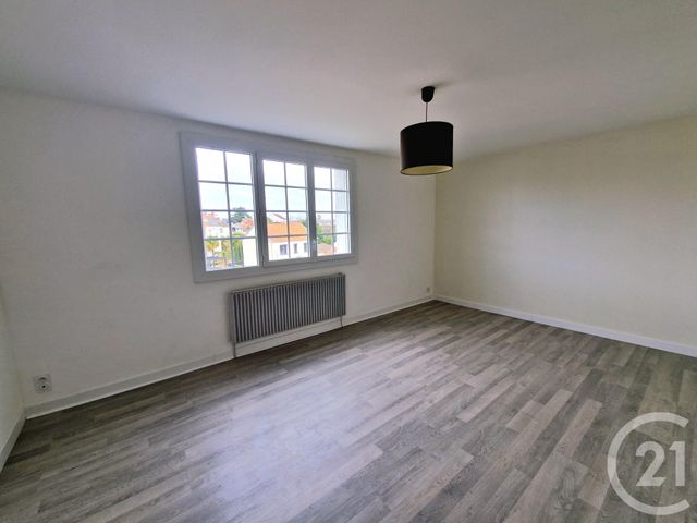 Appartement F4 &agrave; vendre - 4 pi&egrave;ces - 74,80 m2 - Perigueux - 24 - AQUITAINE