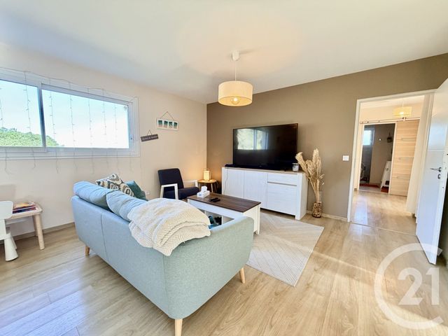 Maison &agrave; vendre - 5 pi&egrave;ces - 91,43 m2 - St Pierre De Chignac - 24 - AQUITAINE