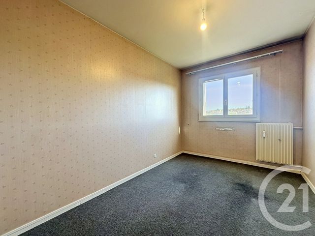 Appartement F5 &agrave; vendre - 5 pi&egrave;ces - 90,90 m2 - Perigueux - 24 - AQUITAINE