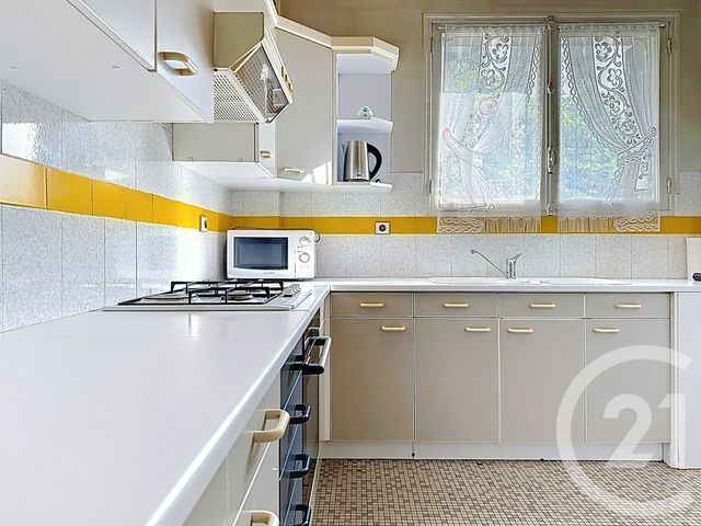 Appartement F5 &agrave; vendre - 5 pi&egrave;ces - 89,63 m2 - Perigueux - 24 - AQUITAINE