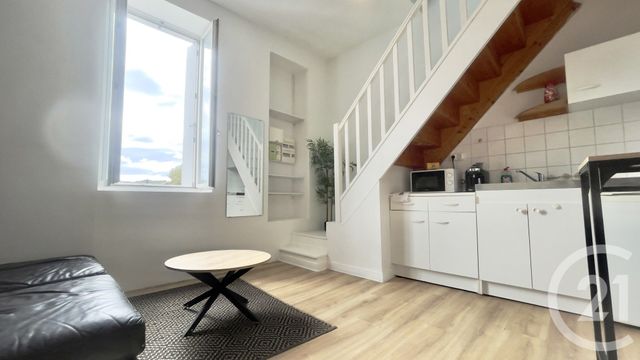 Appartement F1 bis à louer - 2 pièces - 24,10 m2 - Perigueux - 24 - AQUITAINE