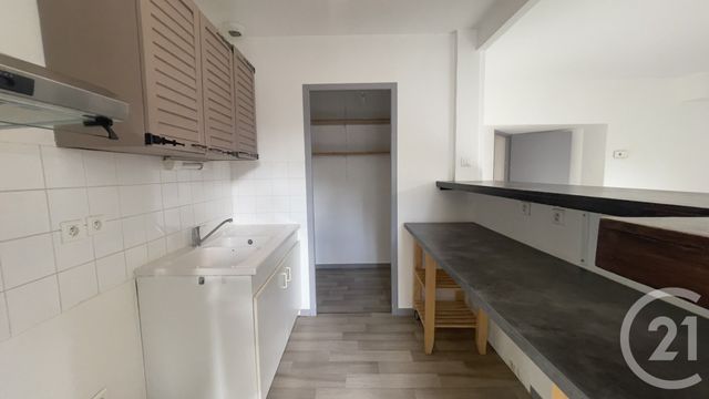 Appartement F4 à louer - 4 pièces - 85,56 m2 - Perigueux - 24 - AQUITAINE