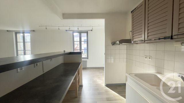Appartement F4 à louer - 4 pièces - 85,56 m2 - Perigueux - 24 - AQUITAINE