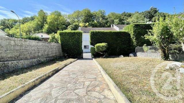 Maison à louer - 4 pièces - 84 m2 - Perigueux - 24 - AQUITAINE