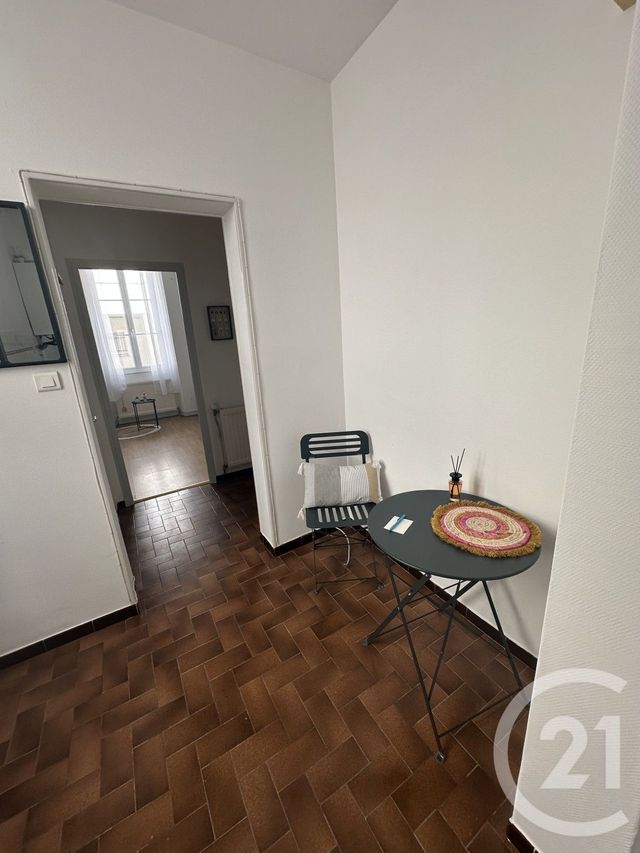 Appartement F1 &agrave; louer - 1 pi&egrave;ce - 32,84 m2 - Perigueux - 24 - AQUITAINE