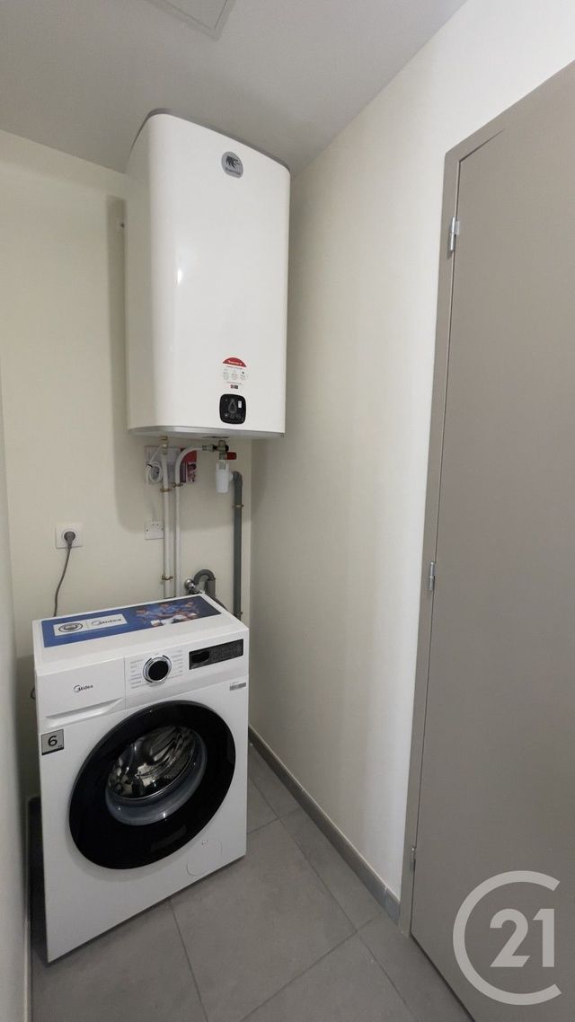 Appartement F2 &agrave; louer - 2 pi&egrave;ces - 36,58 m2 - Perigueux - 24 - AQUITAINE