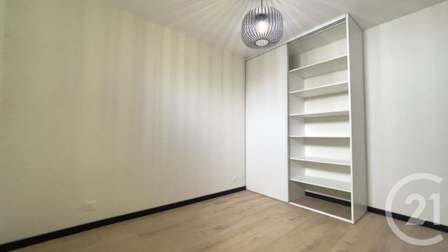 Appartement F2 &agrave; louer - 2 pi&egrave;ces - 36,58 m2 - Perigueux - 24 - AQUITAINE