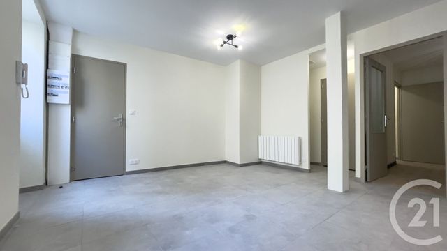 Appartement F2 &agrave; louer - 2 pi&egrave;ces - 36,58 m2 - Perigueux - 24 - AQUITAINE