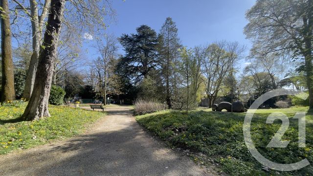 Appartement F3 &agrave; louer - 3 pi&egrave;ces - 44,38 m2 - Perigueux - 24 - AQUITAINE