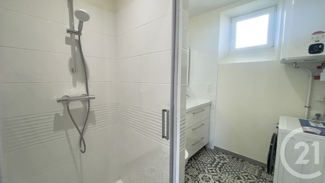 Appartement F3 &agrave; louer - 3 pi&egrave;ces - 44,38 m2 - Perigueux - 24 - AQUITAINE