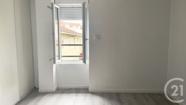 Appartement Studio &agrave; louer - 1 pi&egrave;ce - 17,03 m2 - Perigueux - 24 - AQUITAINE