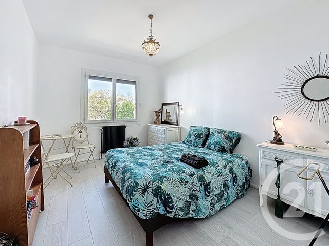 Appartement F5 &agrave; vendre - 5 pi&egrave;ces - 108,27 m2 - Perigueux - 24 - AQUITAINE