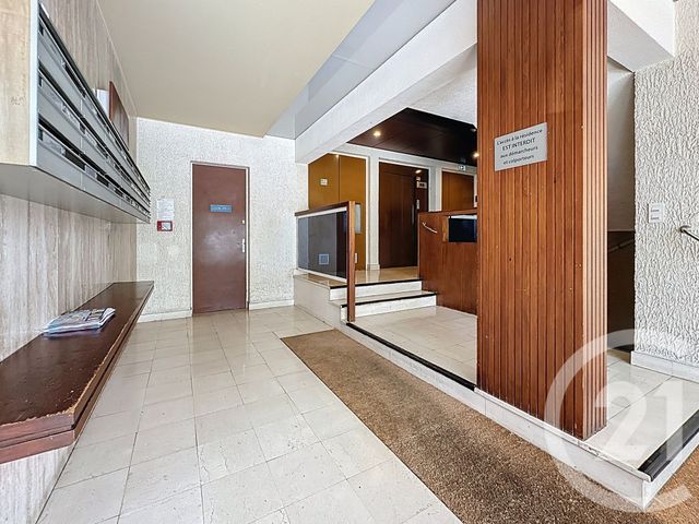 Appartement F5 &agrave; vendre - 5 pi&egrave;ces - 108,27 m2 - Perigueux - 24 - AQUITAINE