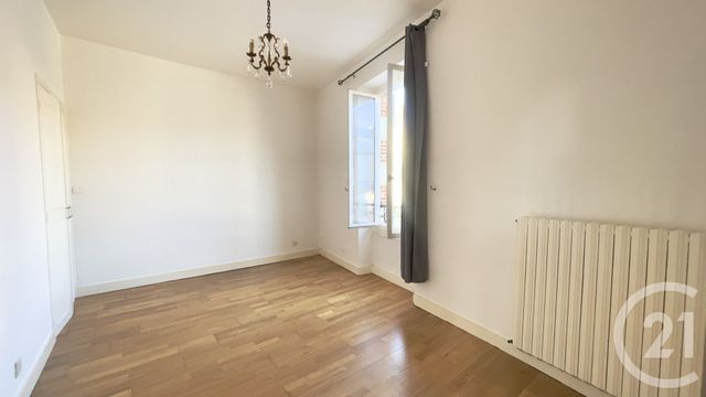 Maison &agrave; louer - 6 pi&egrave;ces - 152,65 m2 - Perigueux - 24 - AQUITAINE