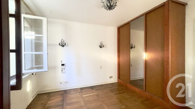 Maison &agrave; louer - 6 pi&egrave;ces - 152,65 m2 - Perigueux - 24 - AQUITAINE