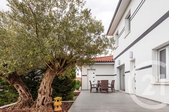 Maison &agrave; vendre - 30 pi&egrave;ces - 695 m2 - Perigueux - 24 - AQUITAINE