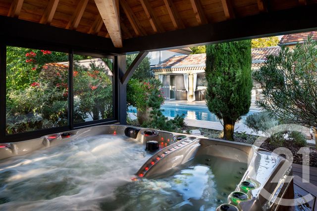 Maison &agrave; vendre - 30 pi&egrave;ces - 695 m2 - Perigueux - 24 - AQUITAINE