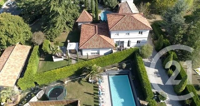 Maison &agrave; vendre - 30 pi&egrave;ces - 695 m2 - Perigueux - 24 - AQUITAINE