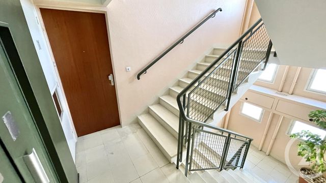 Appartement F6 à louer - 6 pièces - 126,80 m2 - Perigueux - 24 - AQUITAINE