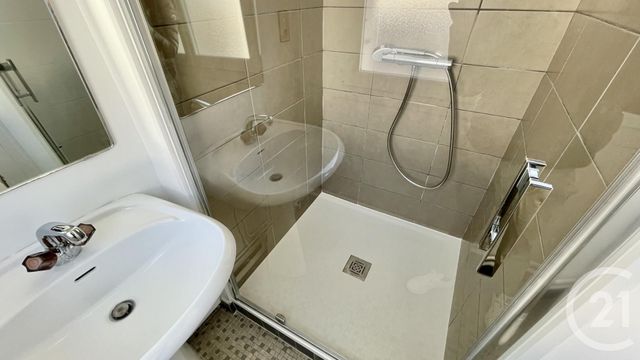 Appartement F6 à louer - 6 pièces - 126,80 m2 - Perigueux - 24 - AQUITAINE