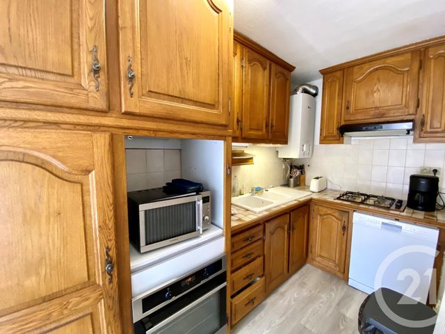 Appartement F3 &agrave; louer - 3 pi&egrave;ces - 65,49 m2 - Perigueux - 24 - AQUITAINE
