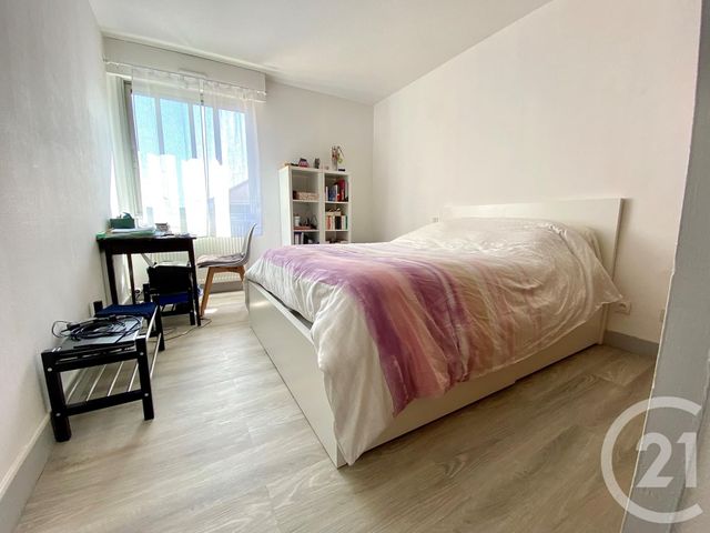 Appartement F3 &agrave; louer - 3 pi&egrave;ces - 65,49 m2 - Perigueux - 24 - AQUITAINE