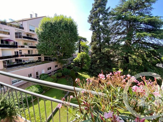 Appartement F3 &agrave; louer - 3 pi&egrave;ces - 65,49 m2 - Perigueux - 24 - AQUITAINE