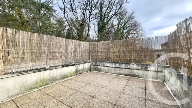 Appartement F3 &agrave; louer - 3 pi&egrave;ces - 62,49 m2 - Trelissac - 24 - AQUITAINE