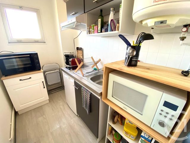 Appartement F1 &agrave; louer - 1 pi&egrave;ce - 24,05 m2 - Perigueux - 24 - AQUITAINE