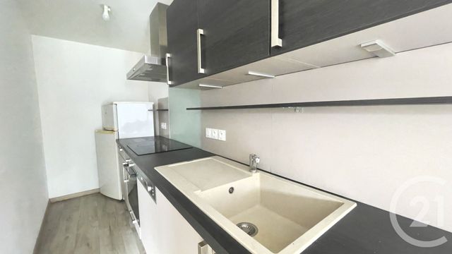 Appartement F2 bis &agrave; louer - 2 pi&egrave;ces - 53,12 m2 - Perigueux - 24 - AQUITAINE