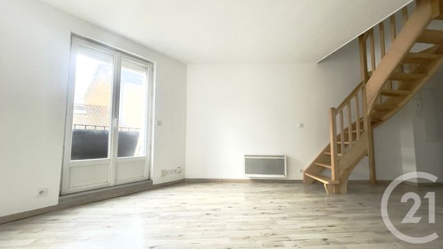 Appartement F2 bis &agrave; louer - 2 pi&egrave;ces - 53,12 m2 - Perigueux - 24 - AQUITAINE
