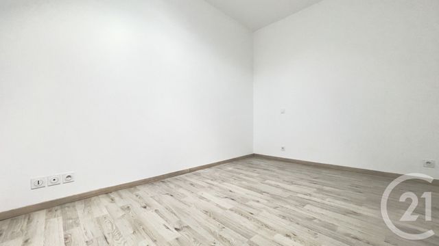 Appartement F2 bis &agrave; louer - 2 pi&egrave;ces - 53,12 m2 - Perigueux - 24 - AQUITAINE