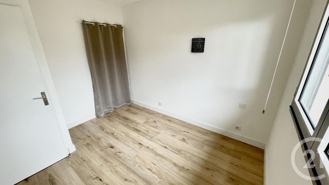 Appartement &agrave; louer - 3 pi&egrave;ces - 55,35 m2 - Perigueux - 24 - AQUITAINE