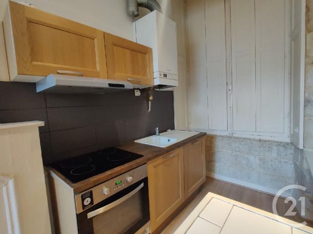 Appartement T1 &agrave; louer - 2 pi&egrave;ces - 31,27 m2 - Perigueux - 24 - AQUITAINE