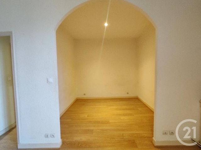 Appartement T1 &agrave; louer - 2 pi&egrave;ces - 31,27 m2 - Perigueux - 24 - AQUITAINE
