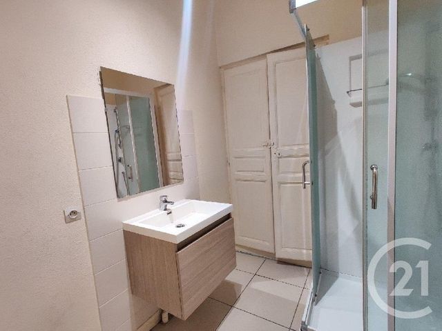 Appartement T1 &agrave; louer - 2 pi&egrave;ces - 31,27 m2 - Perigueux - 24 - AQUITAINE