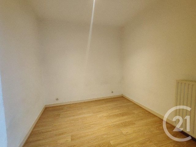 Appartement T1 &agrave; louer - 2 pi&egrave;ces - 31,27 m2 - Perigueux - 24 - AQUITAINE