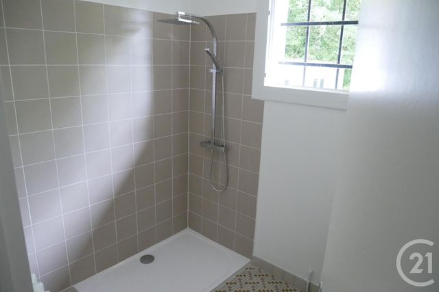 Maison &agrave; louer - 4 pi&egrave;ces - 99 m2 - Sarliac Sur L Isle - 24 - AQUITAINE