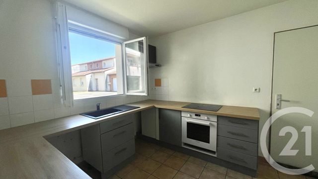 Maison &agrave; louer - 4 pi&egrave;ces - 77,71 m2 - Trelissac - 24 - AQUITAINE