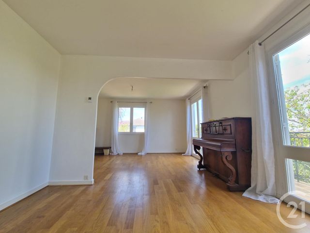 Maison &agrave; louer - 3 pi&egrave;ces - 75 m2 - Coulounieix Chamiers - 24 - AQUITAINE