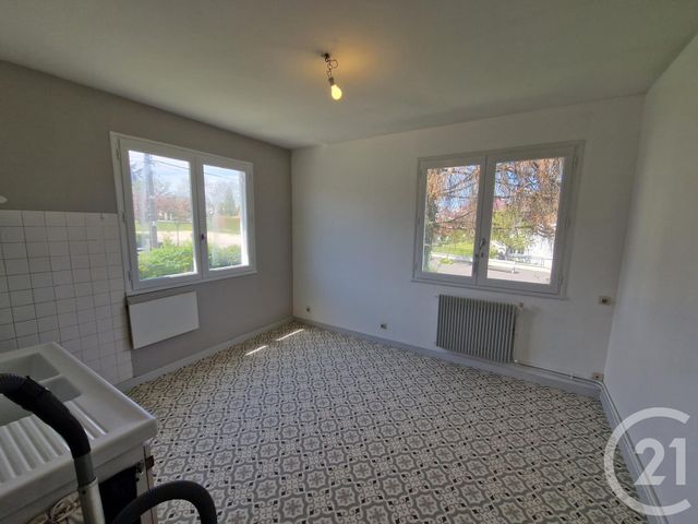 Maison &agrave; louer - 3 pi&egrave;ces - 75 m2 - Coulounieix Chamiers - 24 - AQUITAINE