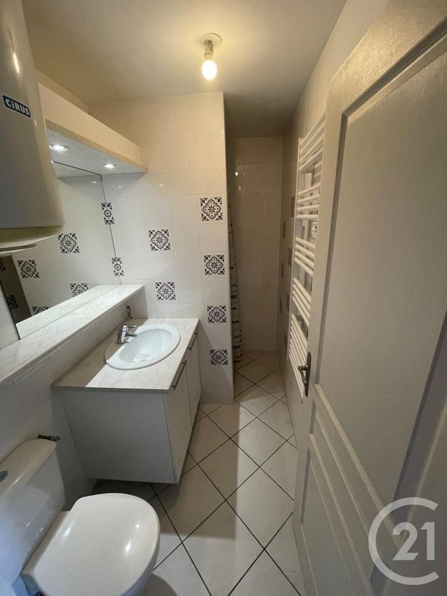 Appartement Studio &agrave; louer - 2 pi&egrave;ces - 21,19 m2 - Perigueux - 24 - AQUITAINE