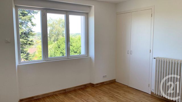 Appartement F3 &agrave; louer - 3 pi&egrave;ces - 64,25 m2 - Thiviers - 24 - AQUITAINE